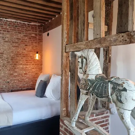 Le De Lou Hot Tub Sauna&private Patio 2 Guests